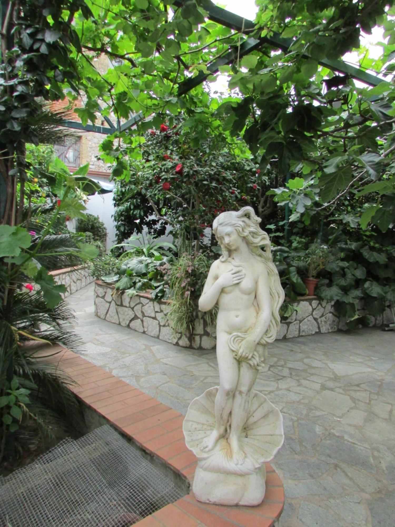 B&B Palazzo A Mare Capri Buitenkant foto